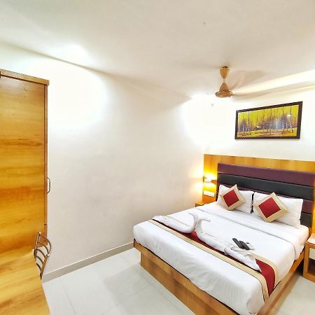 Gateway Suites Bombay Exterior foto